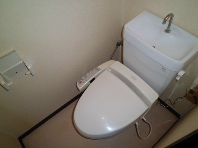 トイレ　別号室参考写真