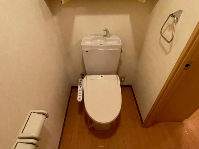 トイレ　シャワー付トイレ