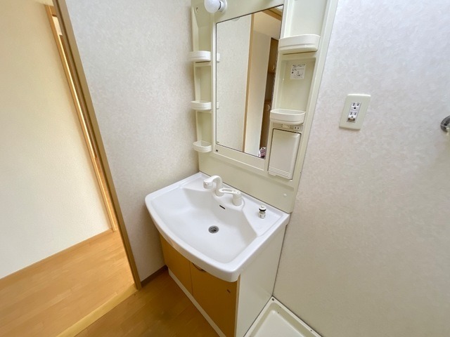 洗面設備　図面と現状に相違がある場合には現状を優先