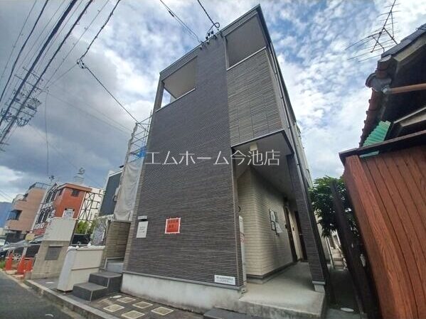 建物外観　外観　デザイナーズ　光インターネット無料
