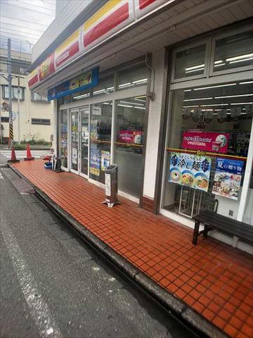 コンビニ　ニューヤマザキデイリーストア 中丸子ことぶきや店（コンビニ）まで1075m