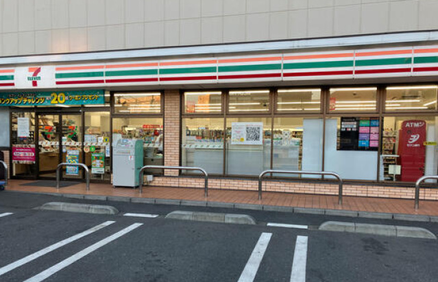 コンビニ　セブンイレブン西蒲田環八通り店（コンビニ）まで158m