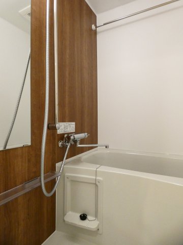 バス・シャワールーム　バス※別部屋参考写真