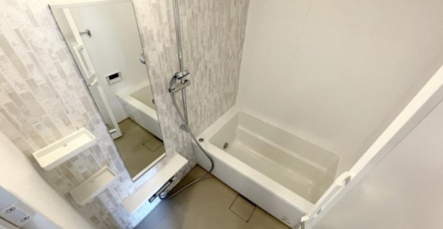 バス・シャワールーム　別部屋参考写真