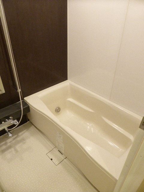 バス・シャワールーム　バス※別部屋参考写真
