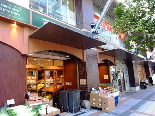 スーパー　マルマンストア 日暮里店（スーパー）まで376m