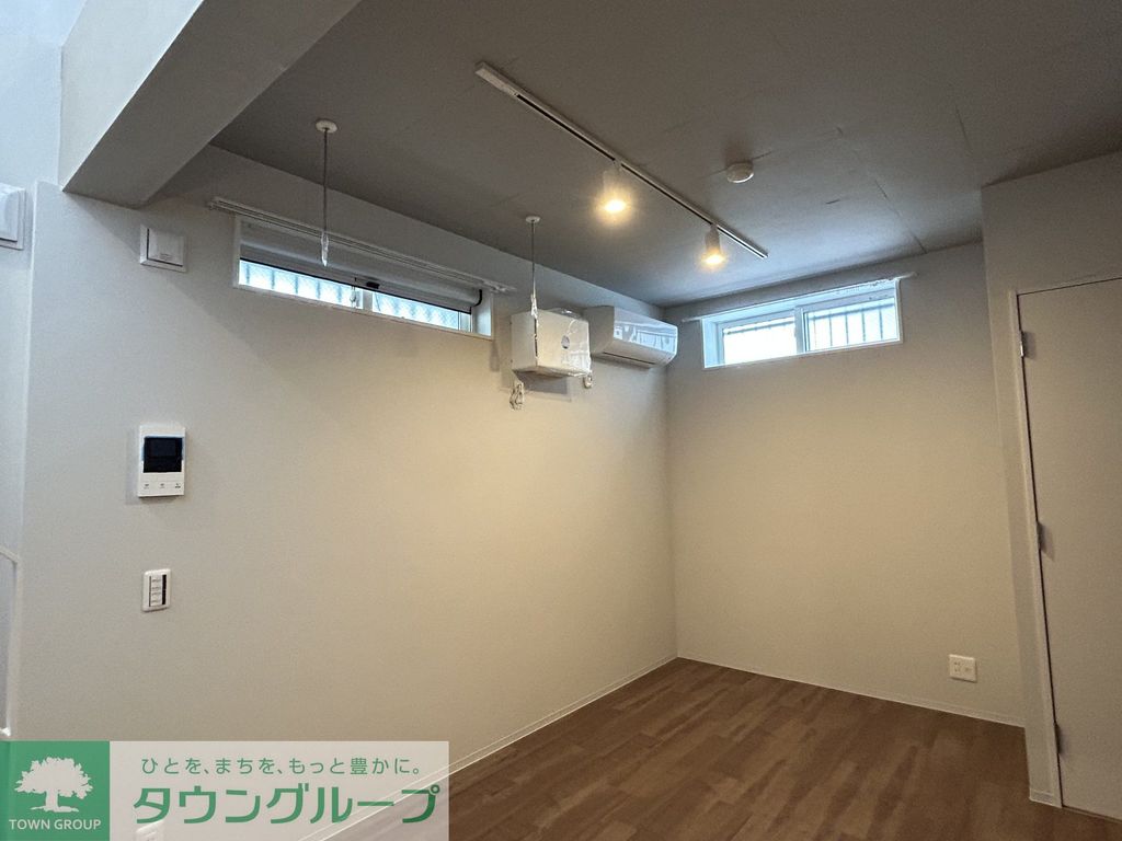 その他部屋・スペース　エントランス