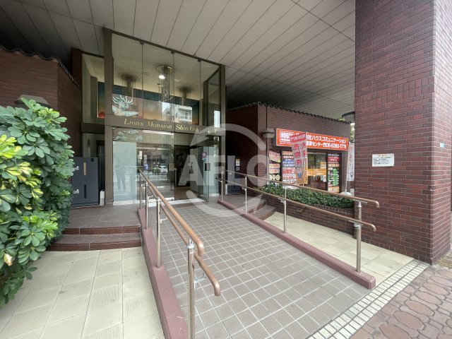 ロビー　ライオンズマンション新大阪第3　ロビー