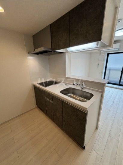 R-Residence南千束のキッチン写真