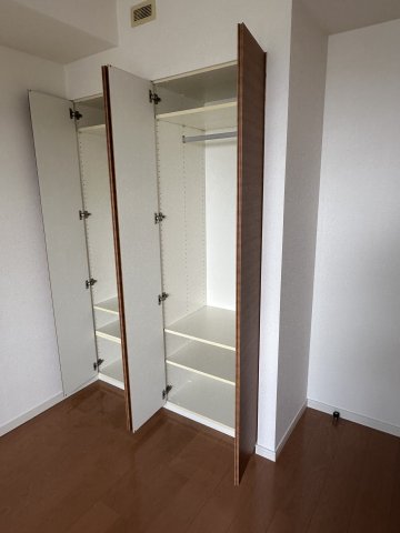 収納　他のお部屋の参考写真となります。