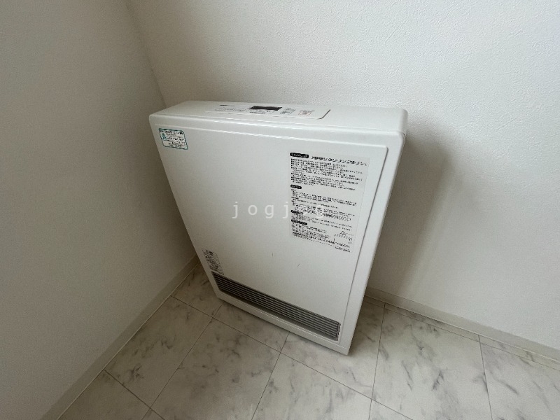 その他設備　ガスＦＦ式ストーブ