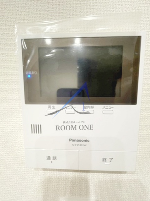 セキュリティ　モニター付きインターホンです。