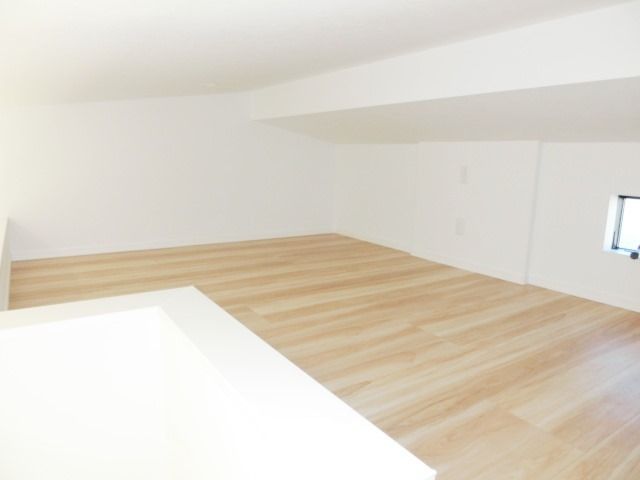 その他設備　広々ロフト付き