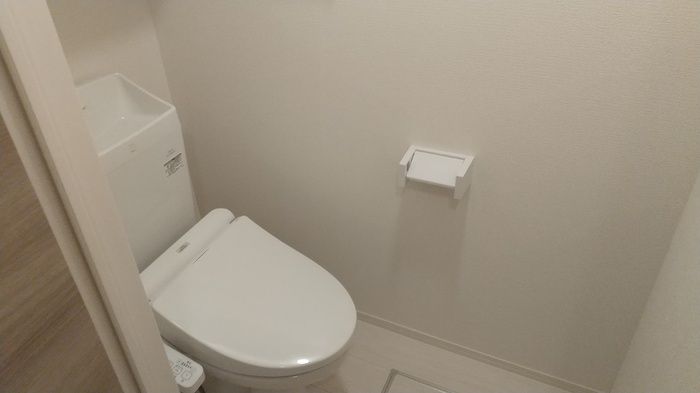 東京メトロ副都心線 千川駅 徒歩11分 3階建 築5年のトイレ写真
