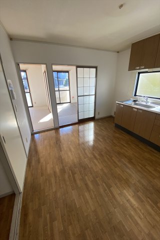 キッチン　同タイプのお部屋の参考写真です。