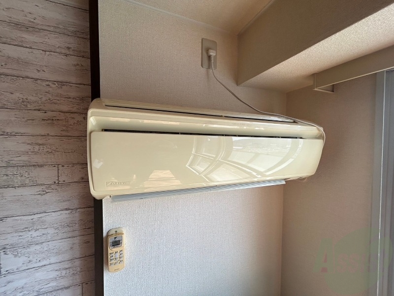 その他設備　こちらはエアコンが設置されております！夏場も快適です！