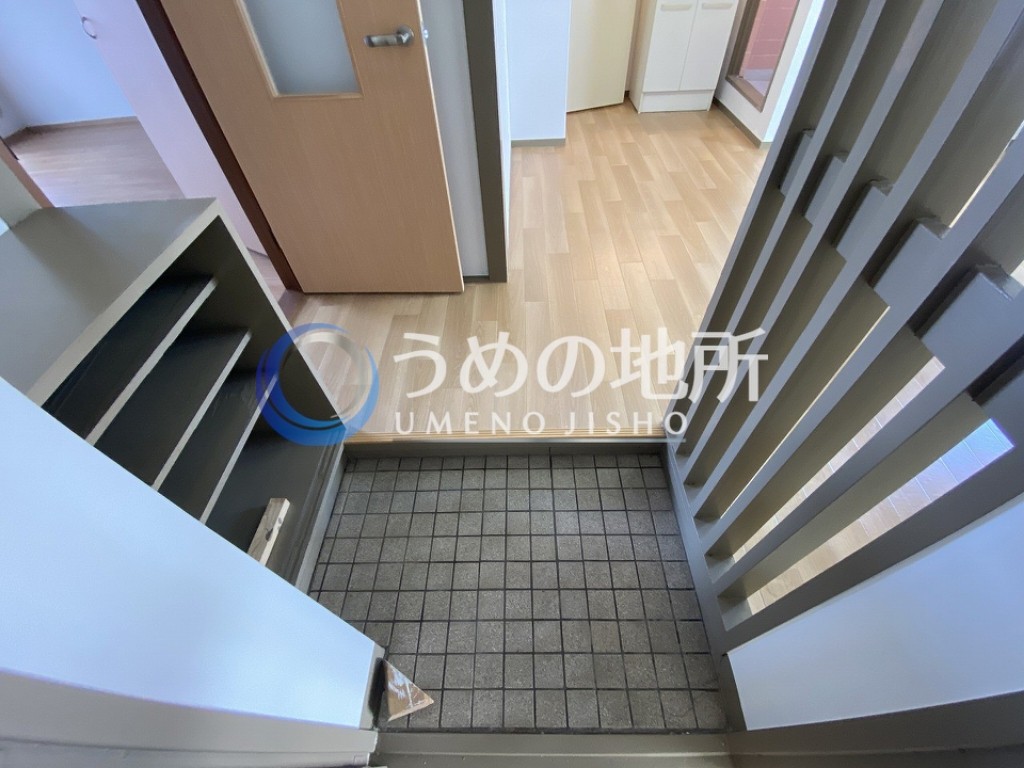 西鉄天神大牟田線 西鉄久留米駅 徒歩2分 5階建 築51年の玄関写真
