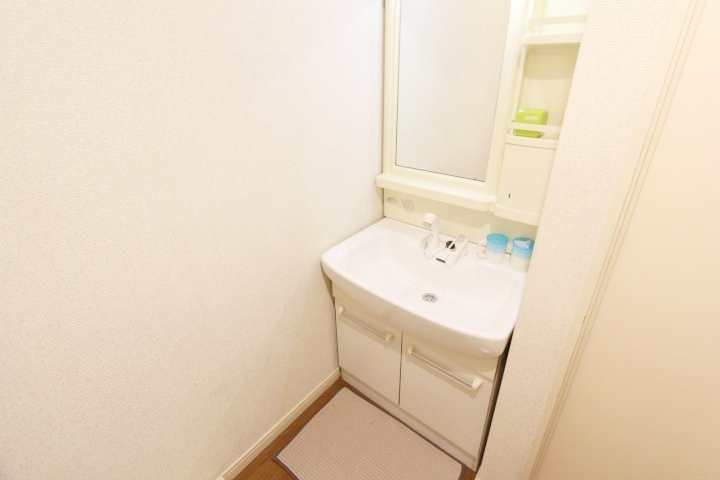 洗面設備　忙しい朝には欠かせない洗面所です♪