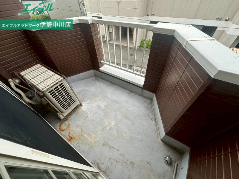 バルコニー　別部屋反転写真