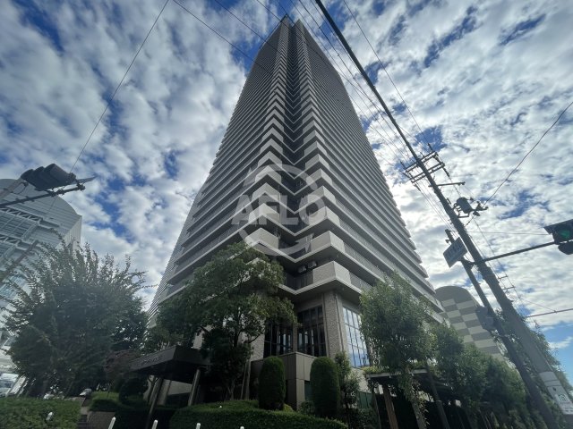 建物外観　キングマンション堂島川　外観