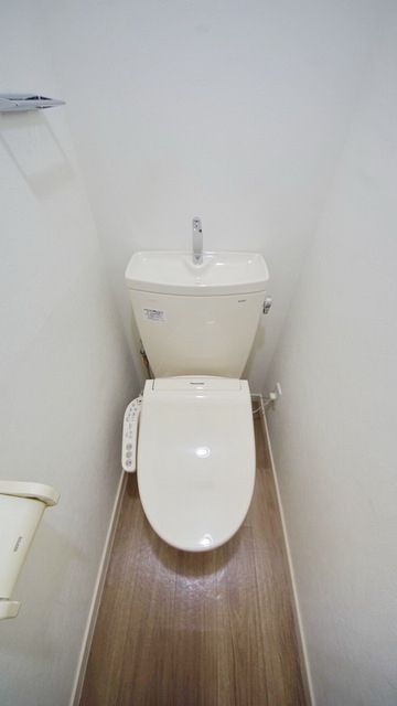東武東上線 川越駅 徒歩17分 5階建 築44年のトイレ写真