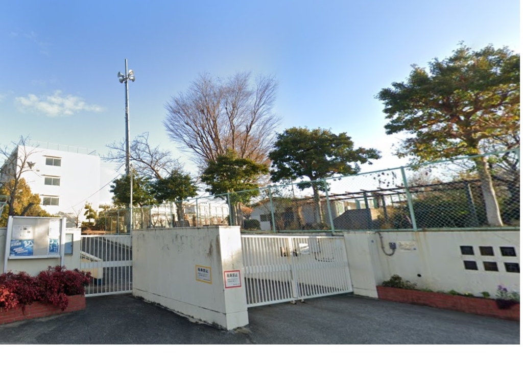 北大阪急行 桃山台駅 徒歩16分 2階建 築44年の周辺写真