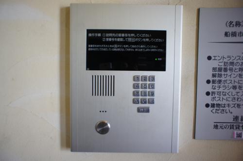 セキュリティ　安心のオートロックです。