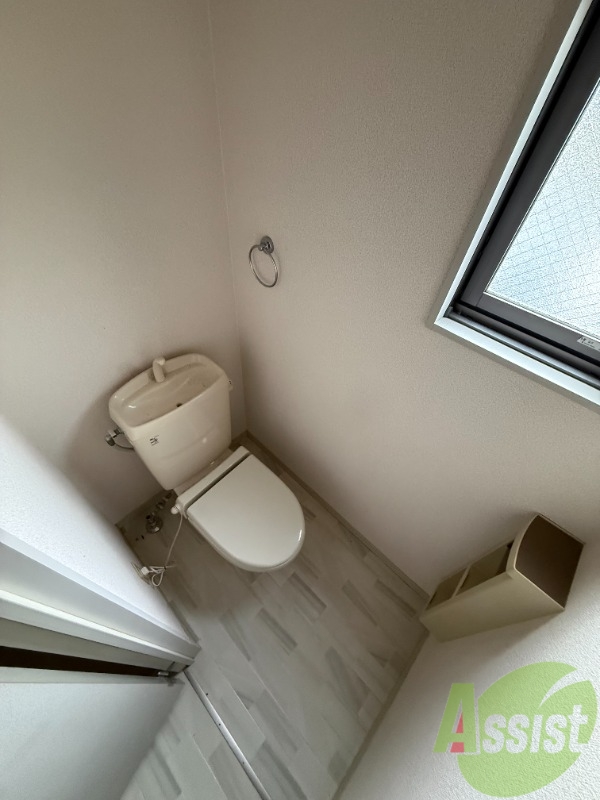 トイレ　トイレの写真はこちらです。シンプルで使いやすそうですね！