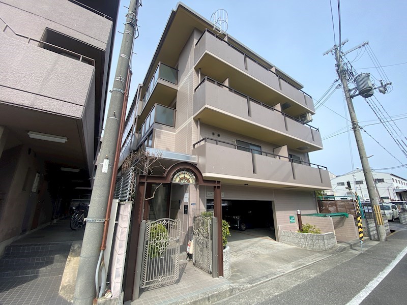 サンプラザ塚口の外観写真
