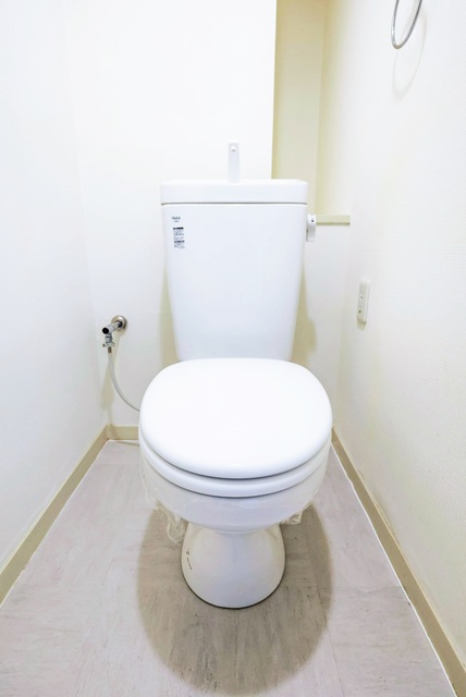 UR神宮東パークハイツのトイレ写真
