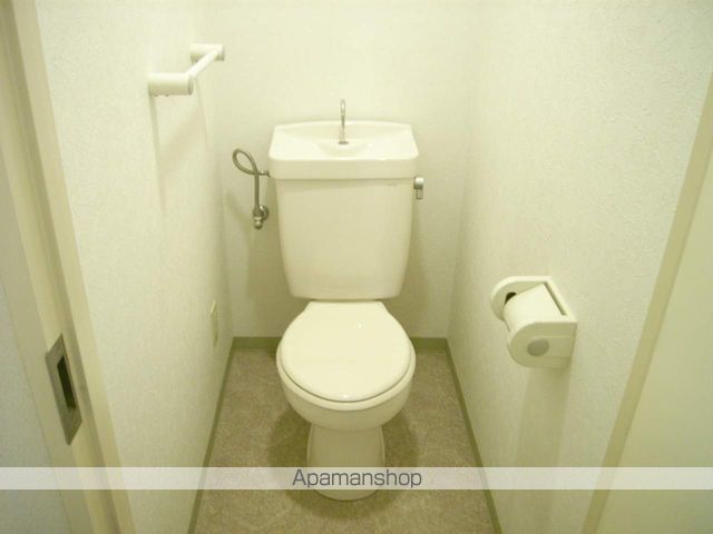 地下鉄東西線 新さっぽろ駅 徒歩10分 9階建 築34年のトイレ写真