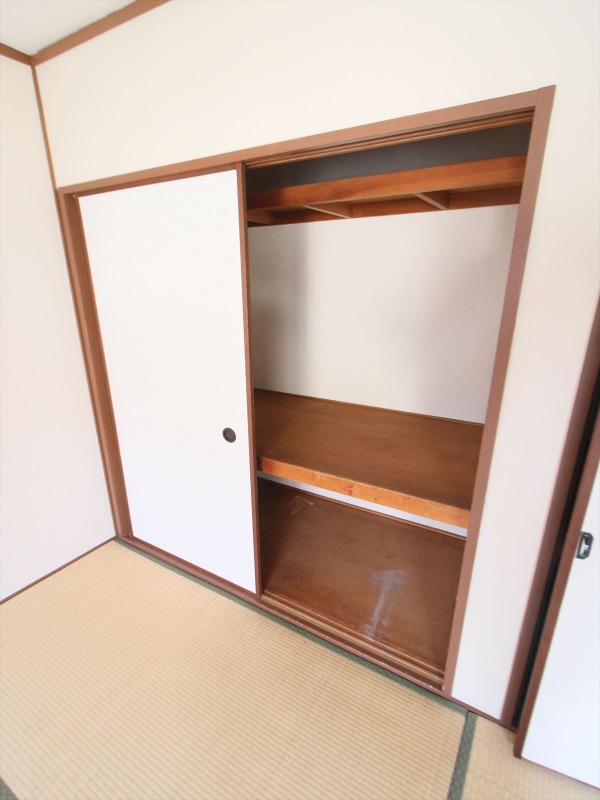 収納　押し入れ収納スペース