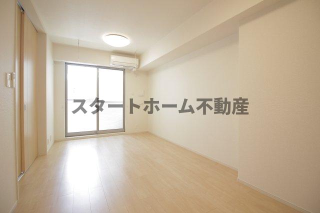 居室・リビング　ゆったりとした居間です