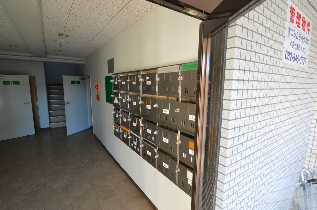 コンビニ　サンクス向洋店（コンビニ）まで709m