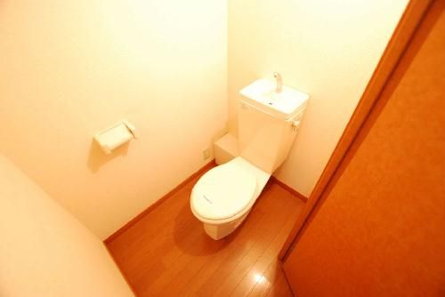 【所沢市向陽町のアパートのトイレ】