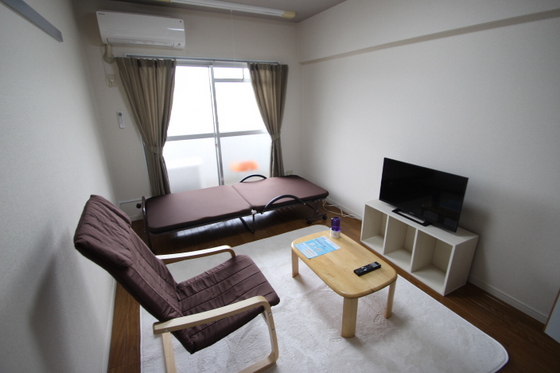 居室・リビング　家電付プランもございます。