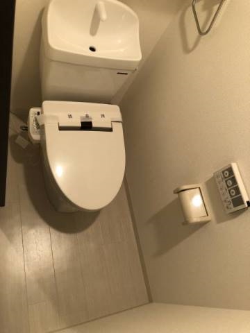 【クロスティアS6W8のトイレ】