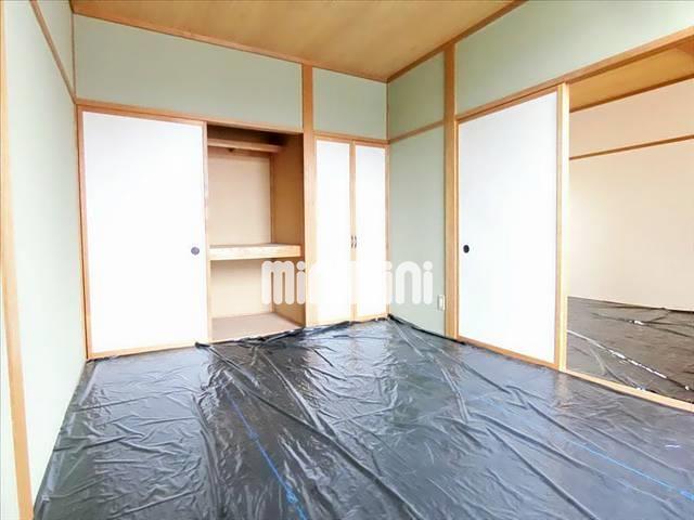 居室・リビング　６帖の和室部屋です。