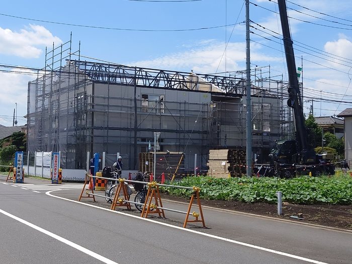 【日野市東平山のアパートの建物外観】