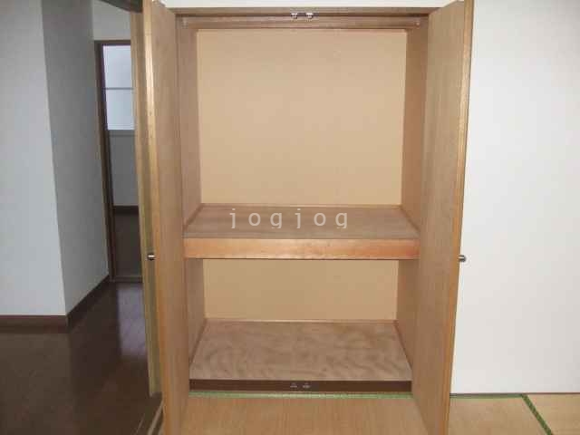 収納　和室収納