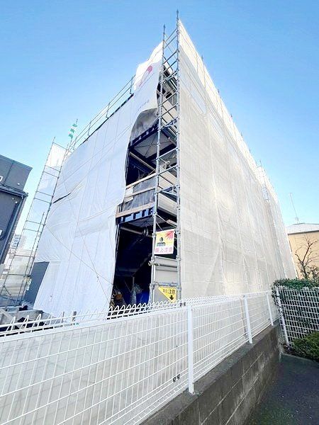 【大和市中央のアパートの建物外観】