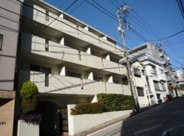 豊島区高田のマンションの建物外観