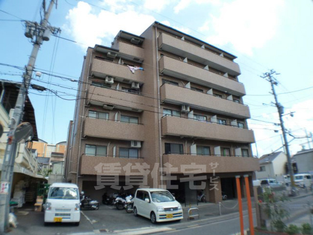 ライオンズマンション東山壱番館の建物外観