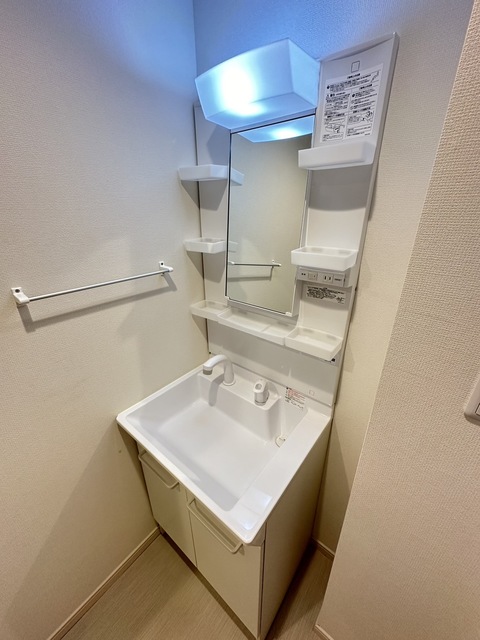 【相模原市中央区小山のマンションの洗面設備】