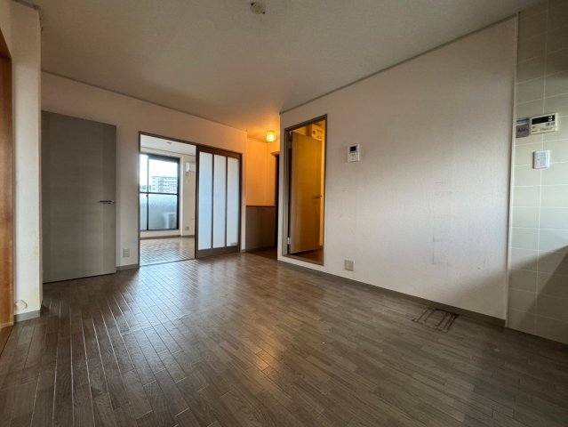 【豊中市上新田のマンションのバルコニー】