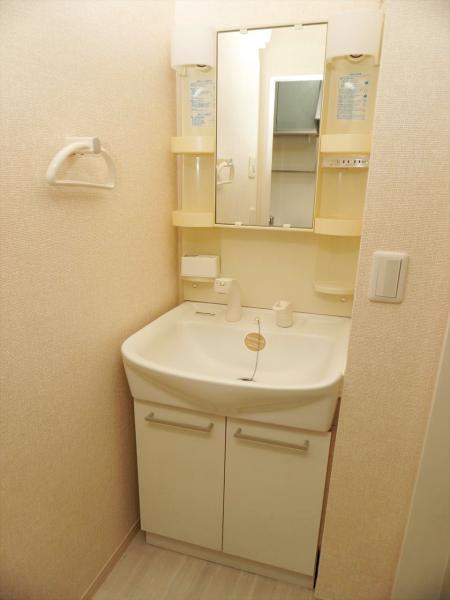 洗面設備　洗面所