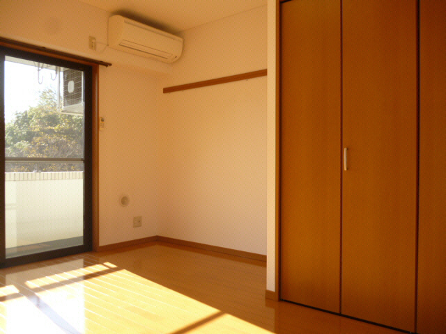 居室・リビング　居間