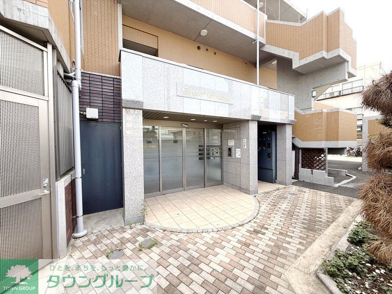 エントランス　エントランス