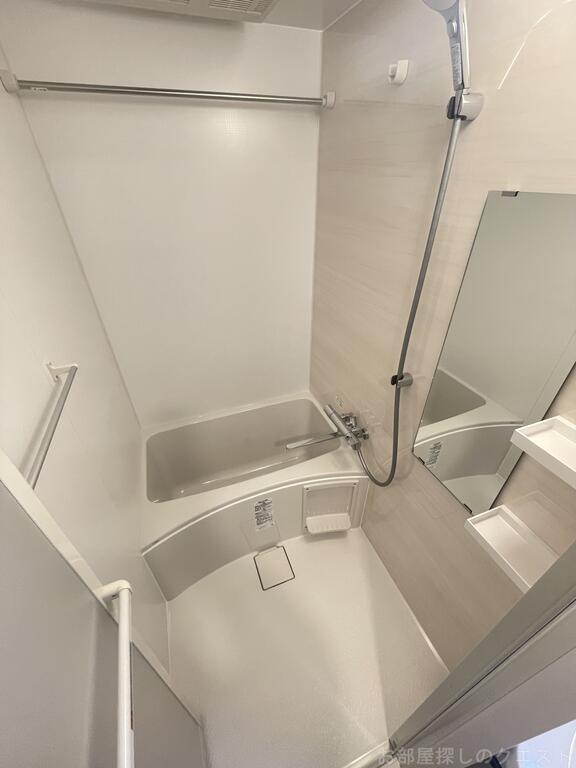 バス・シャワールーム　（写真は同タイプ）