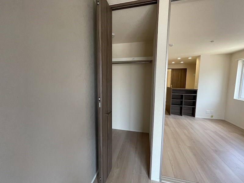 収納　ウォークインクローゼット